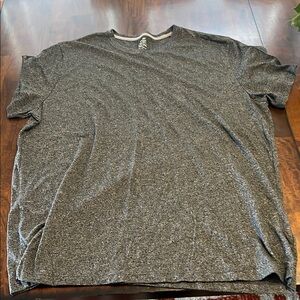 Old Navy Gray Short Sleeve Tee